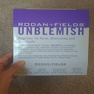 NIB Rodan & Fields Unblemish regimen